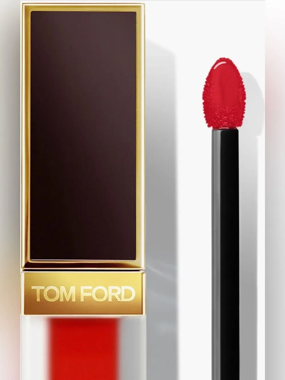 TOM FORD Liquid Lipstick Luxe Matte Color: Carnal Red